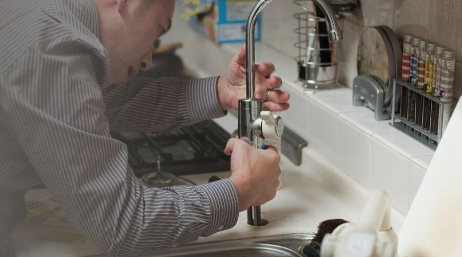 Professional emergency plumbing in Plainville, KS